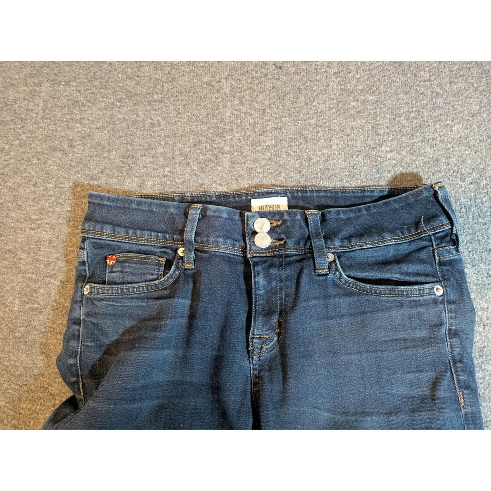 Hudsons Bay Company product pair